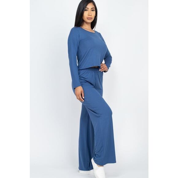 Loose Fit Long Sleeve Top & Pants Set in Blue Size Medium - Picture 2 of 3